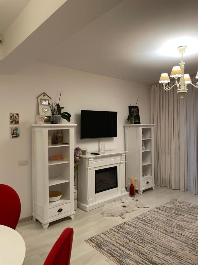 Apartament Primaverii Apartment ริชนอฟ ภายนอก รูปภาพ